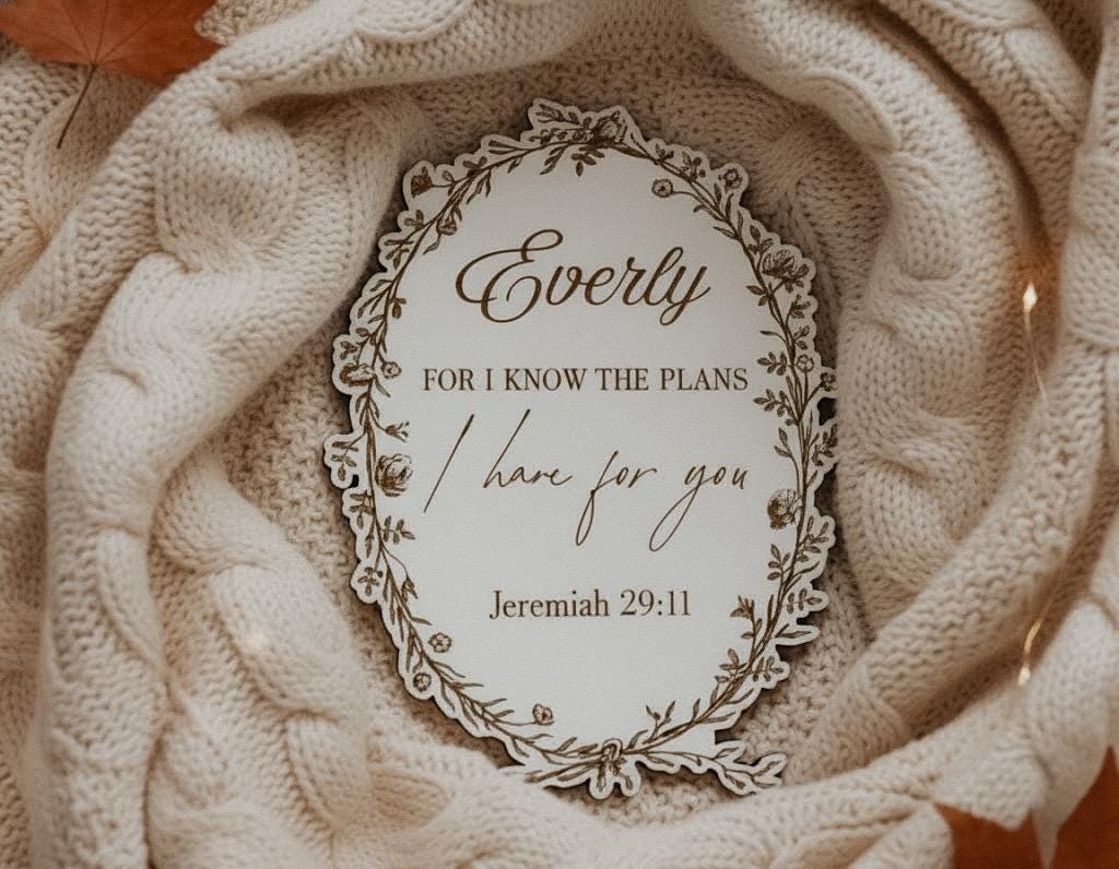 Jeremiah 29:11 Scripture Sign – Personalized Christian Wall Décor