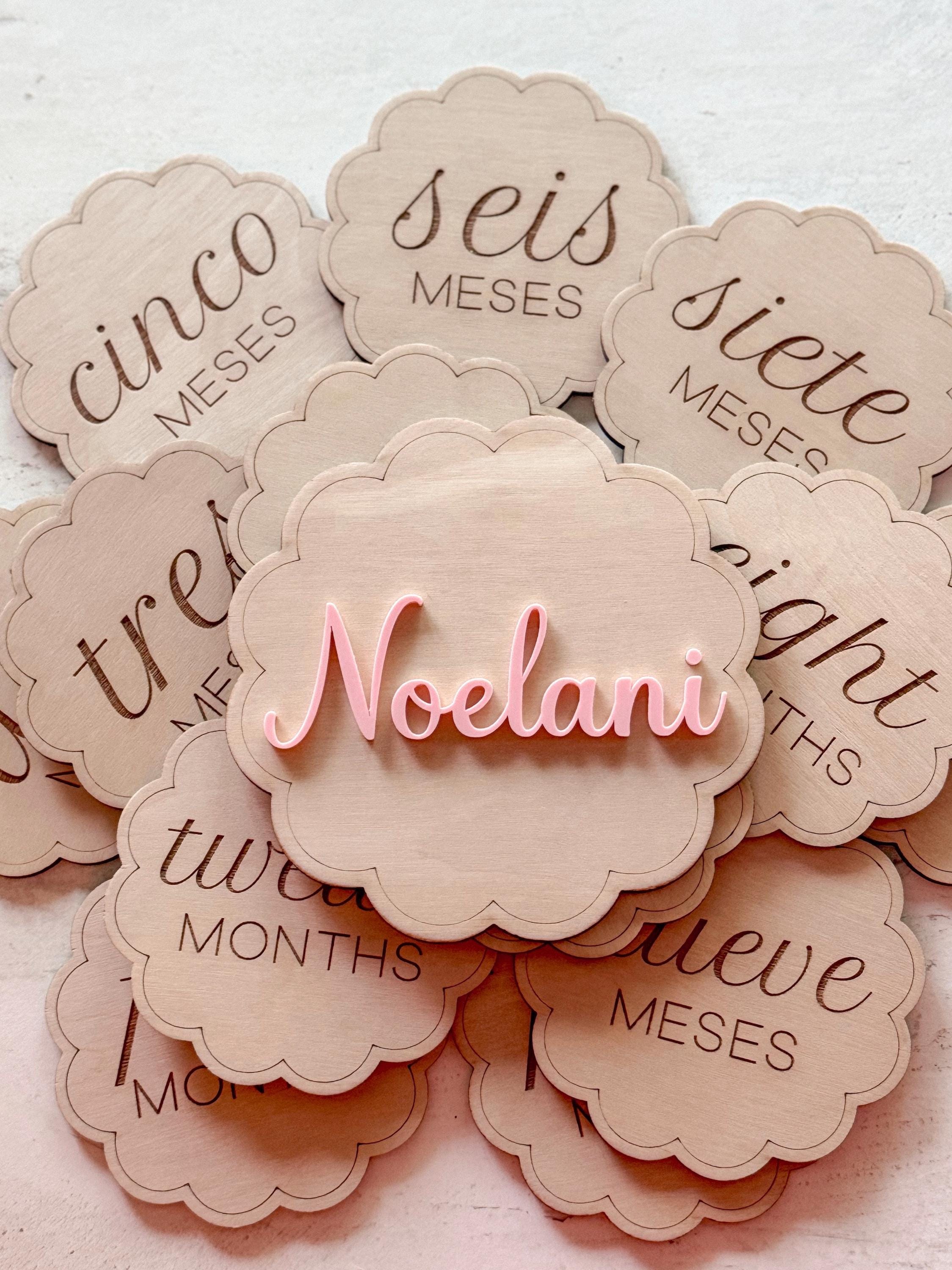 Reversible Bilingual Baby Monthly Milestones (Spanish & English)