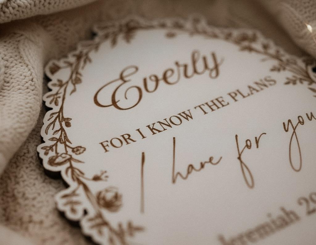 Jeremiah 29:11 Scripture Sign – Personalized Christian Wall Décor